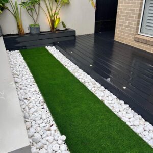 Thảm cỏ nhân tạo decor ban công